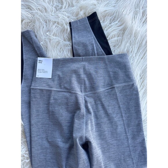 Nike One Dri-Fit Leggings Gray Size Small - Picture 8 of 11
